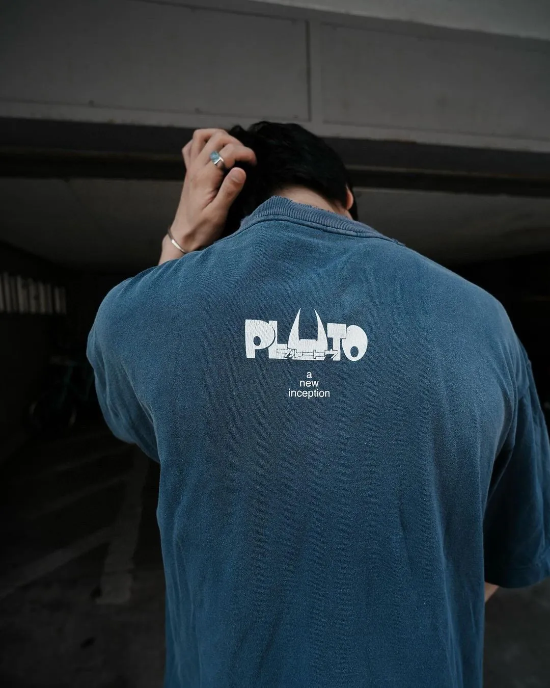 PLUTO x SAINT Mxxxxxx PLUTO SS TEE/Pluto co-branded retro tee Pluto distressed hole short sleeves Washed blue S-XL The washing and destruction process have reached the highest peak in the brand's history The real thing is quite acceptable This tee is derived from Osamu Tezuka's landmark masterpiece Customized original consistent main mark/wash mark Original consistent cylindrical OE yarn fabric